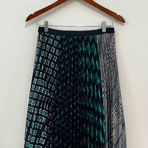 Lucy Paris Pleated Skirt - Picture 1 of 2